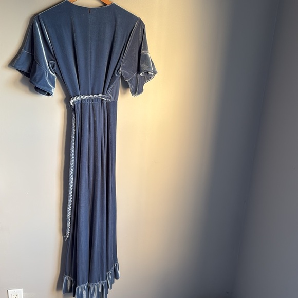 MISA Los Angeles Selina Dress in Blue Velvet Small - Picture 3 of 13